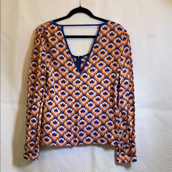 Top - Picture 4 of 4